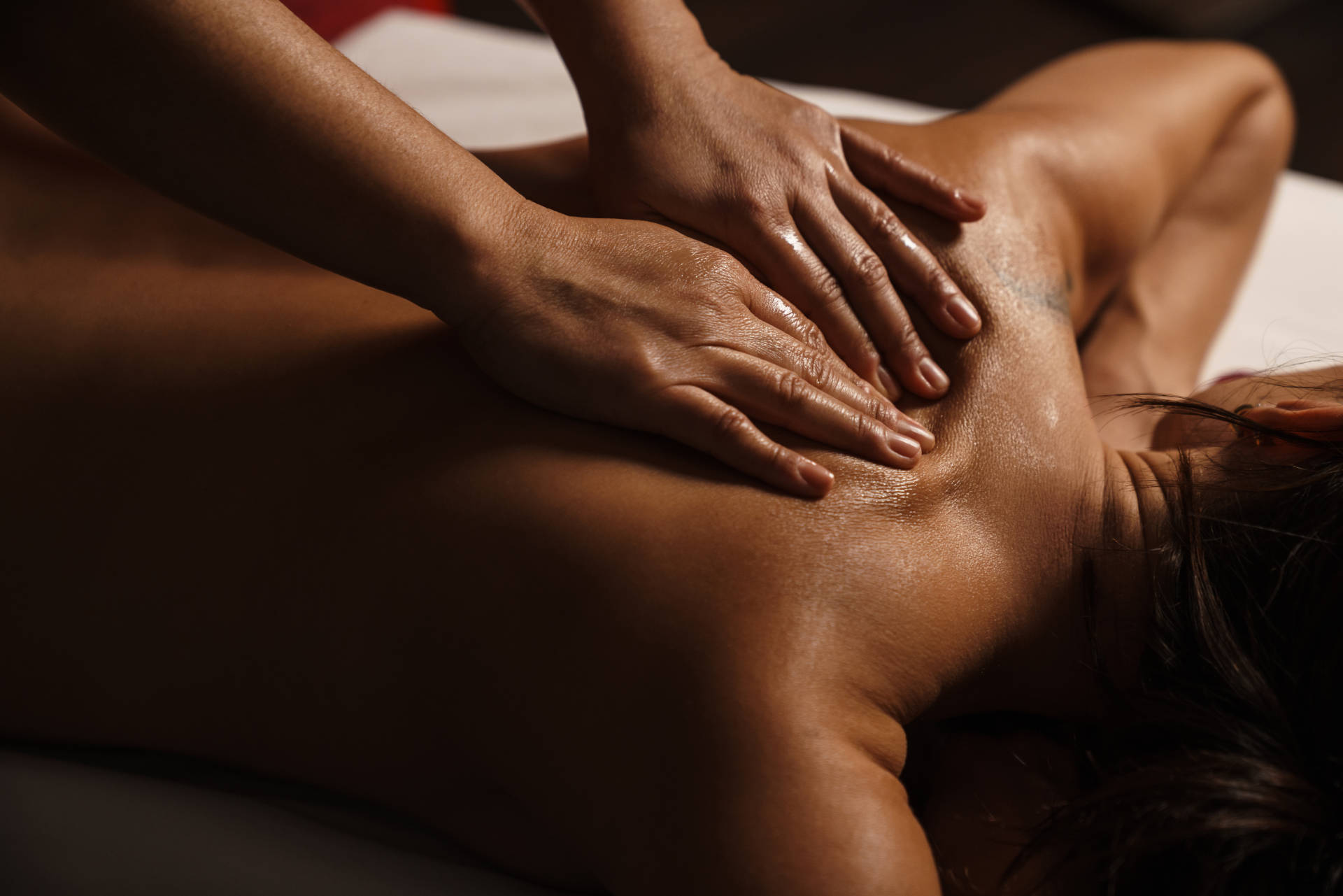 Massagen und Lymphdrainagen von professionellen Händen, Angebot im Hotel Germania in Bad Wörishofen